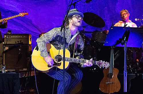Amos Lee