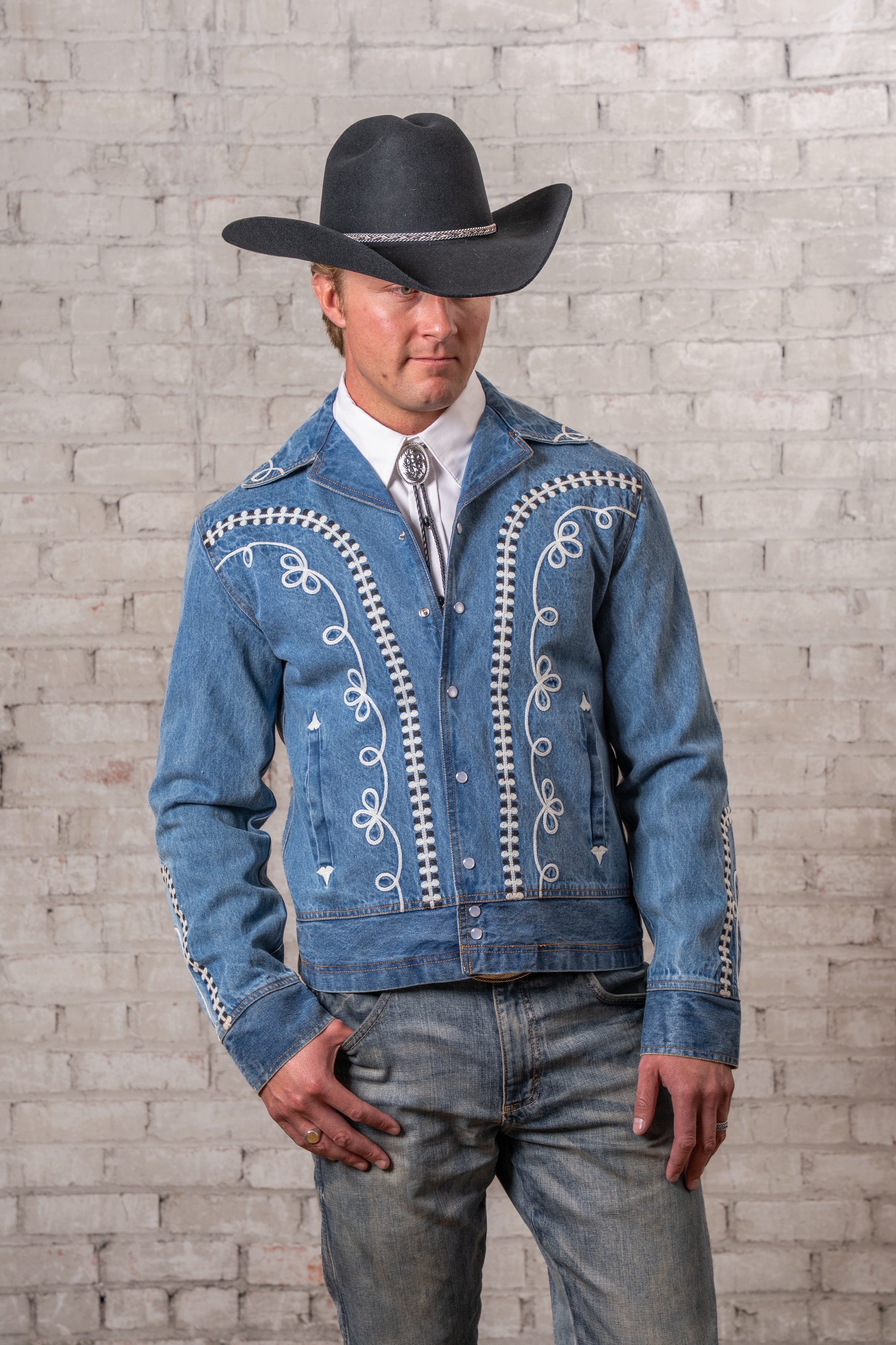 Men's Vintage Western Denim Bolero Jacket with White Rope Embroidery