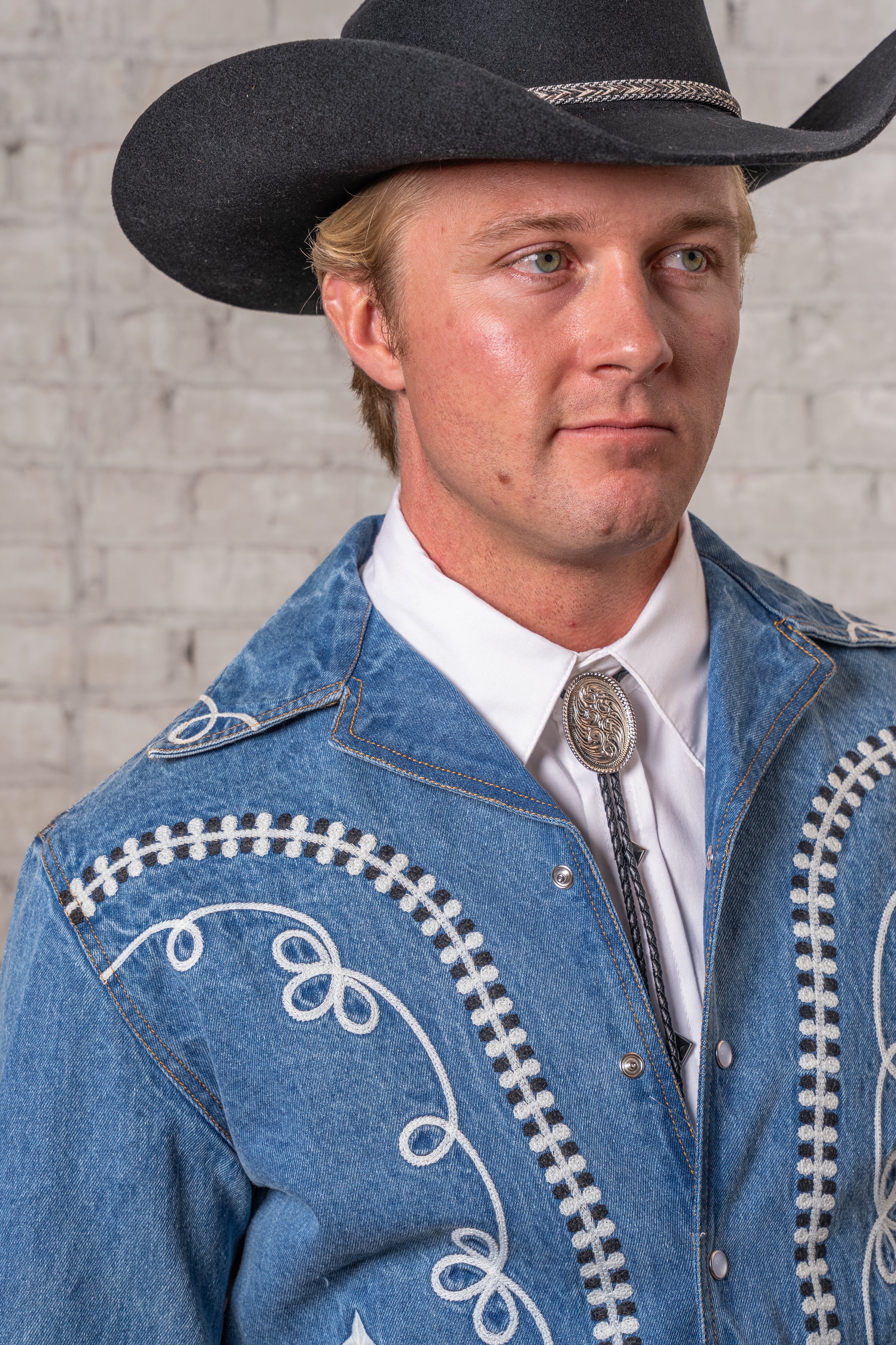 Men's Vintage Western Denim Bolero Jacket with White Rope Embroidery