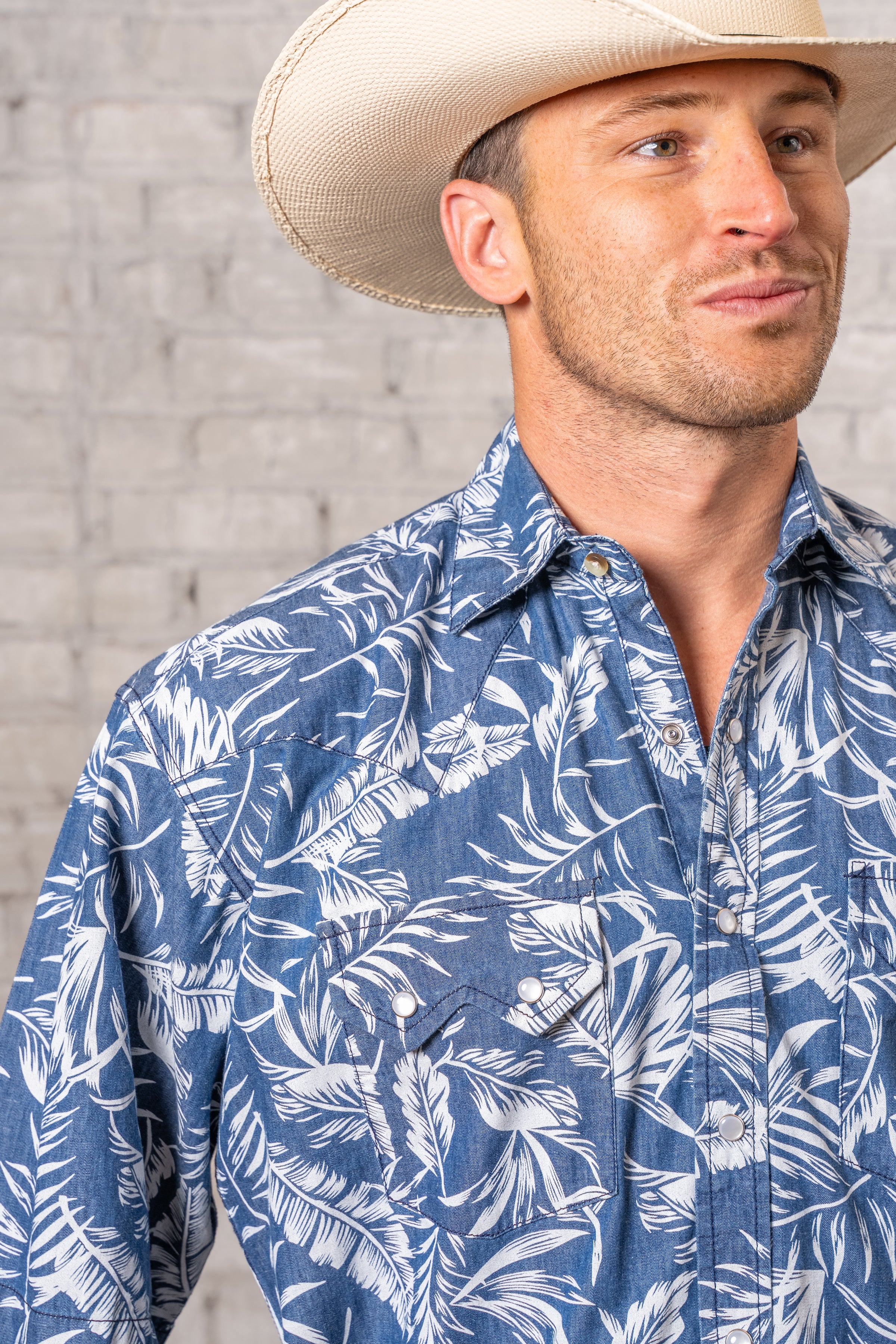 Men's Blue Chambray Floral Print Short Sleeve Western Shirt