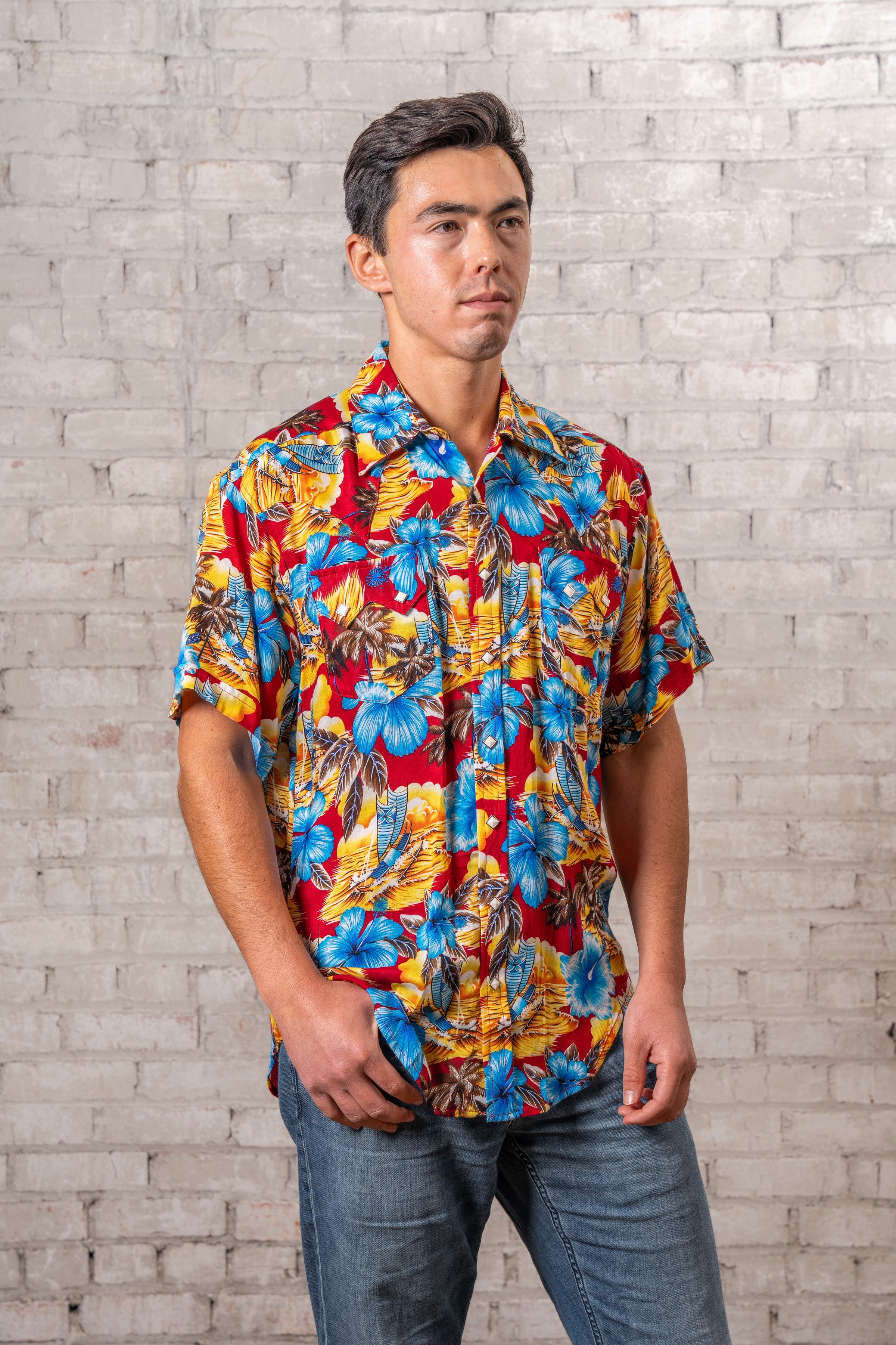 Men’s Short Sleeve Hawaiian Print Western Shirt in Red