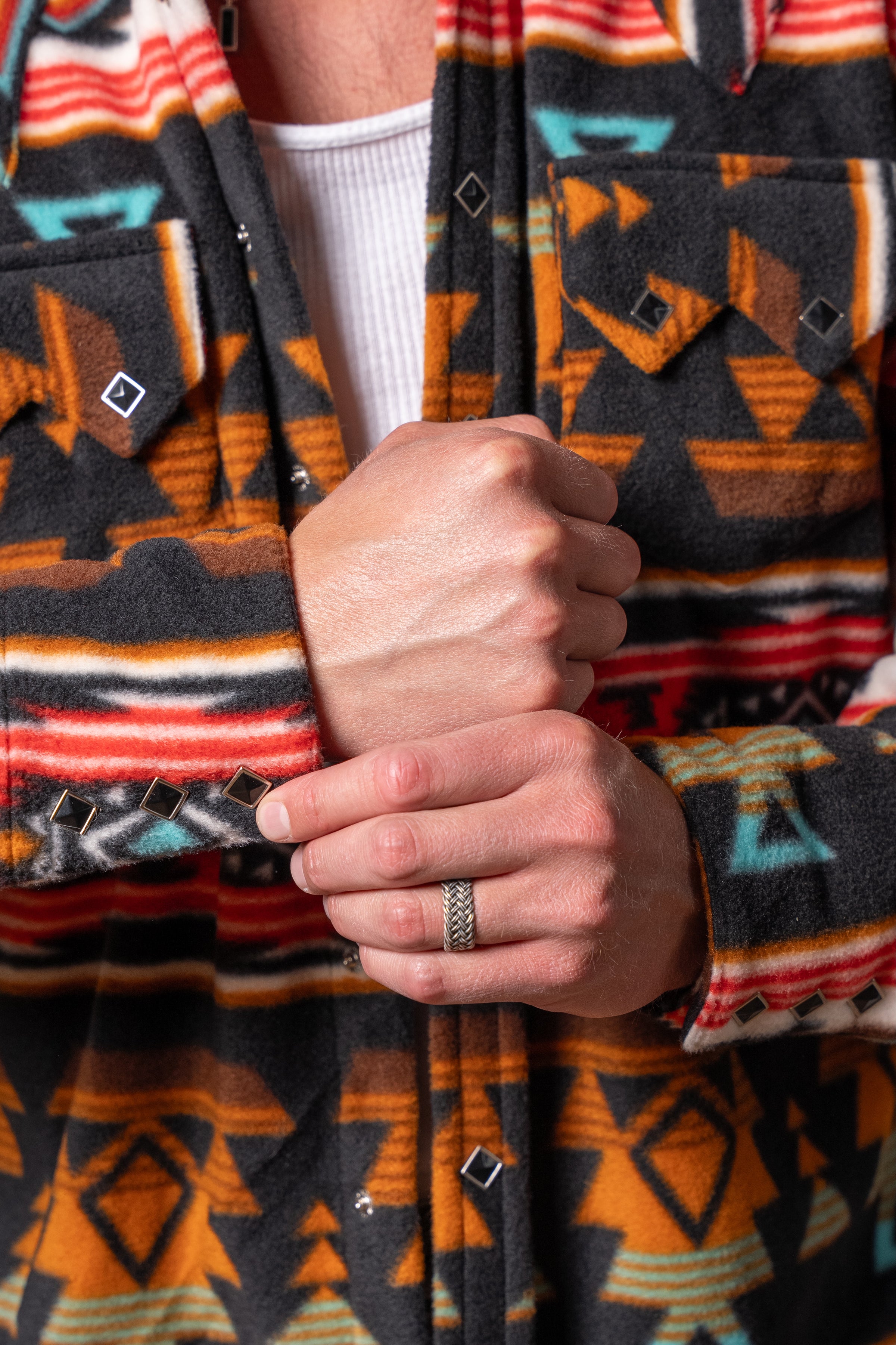 Men's Native American Inspired Pattern Fleece Western Shirt in Black & Rust