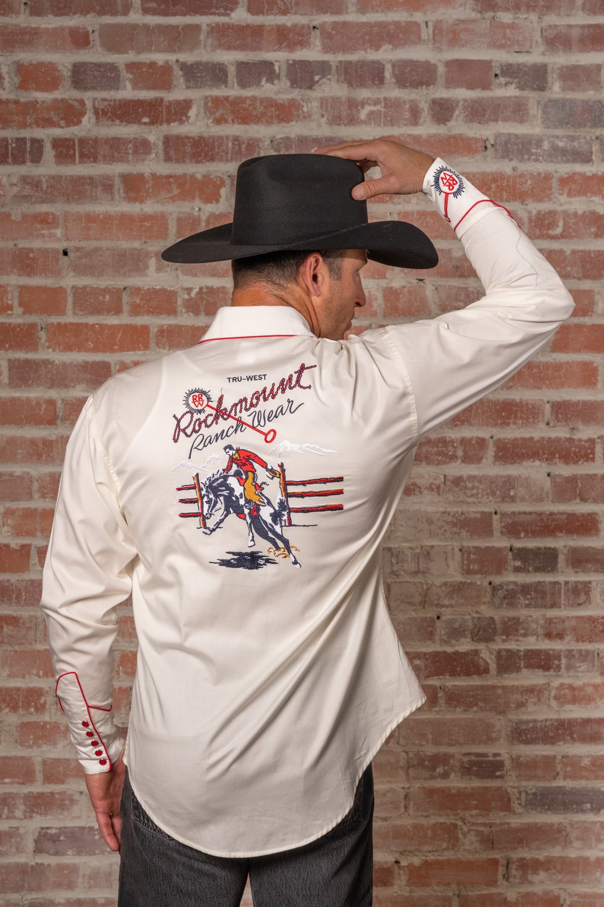Men’s Rockmount Vintage Ivory Bronc Embroidered Western Shirt