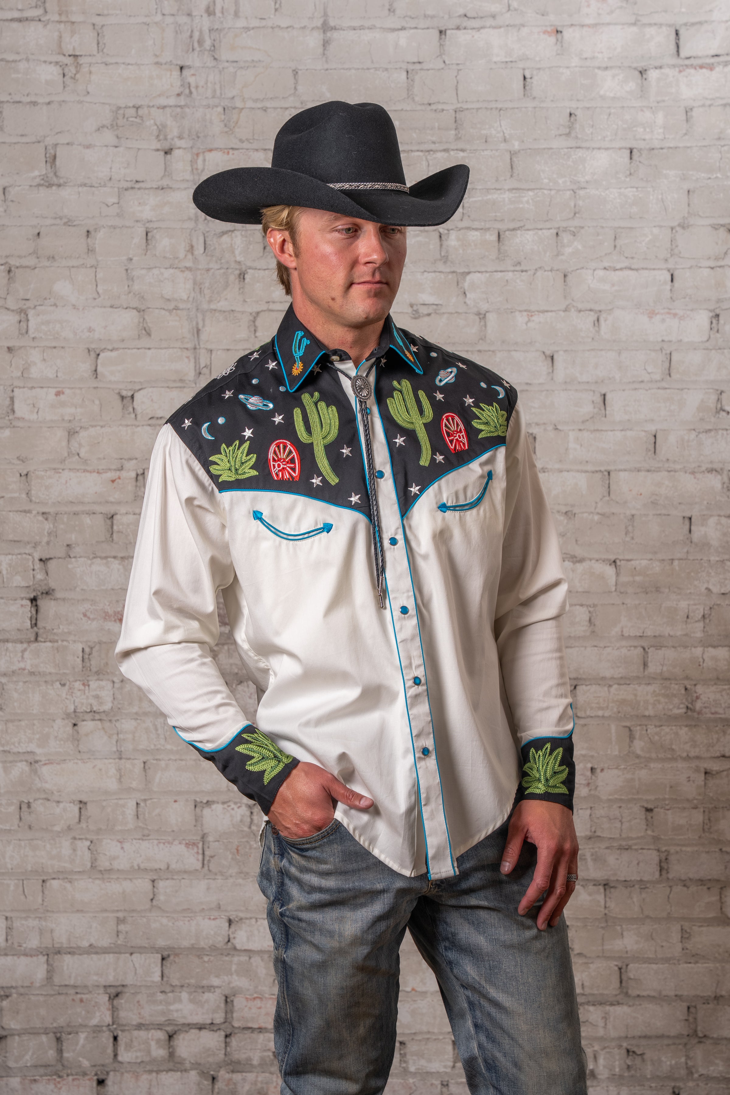 Men's Vintage Black Cactus & Stars Chain Stitch Embroidered Western Shirt