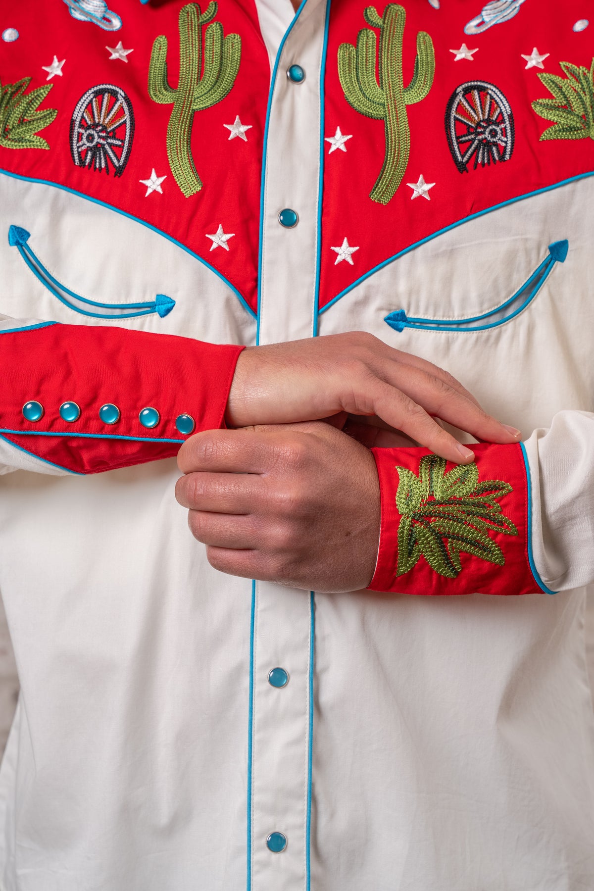 Men's Vintage Red Cactus & Stars Chain Stitch Embroidered Western Shirt