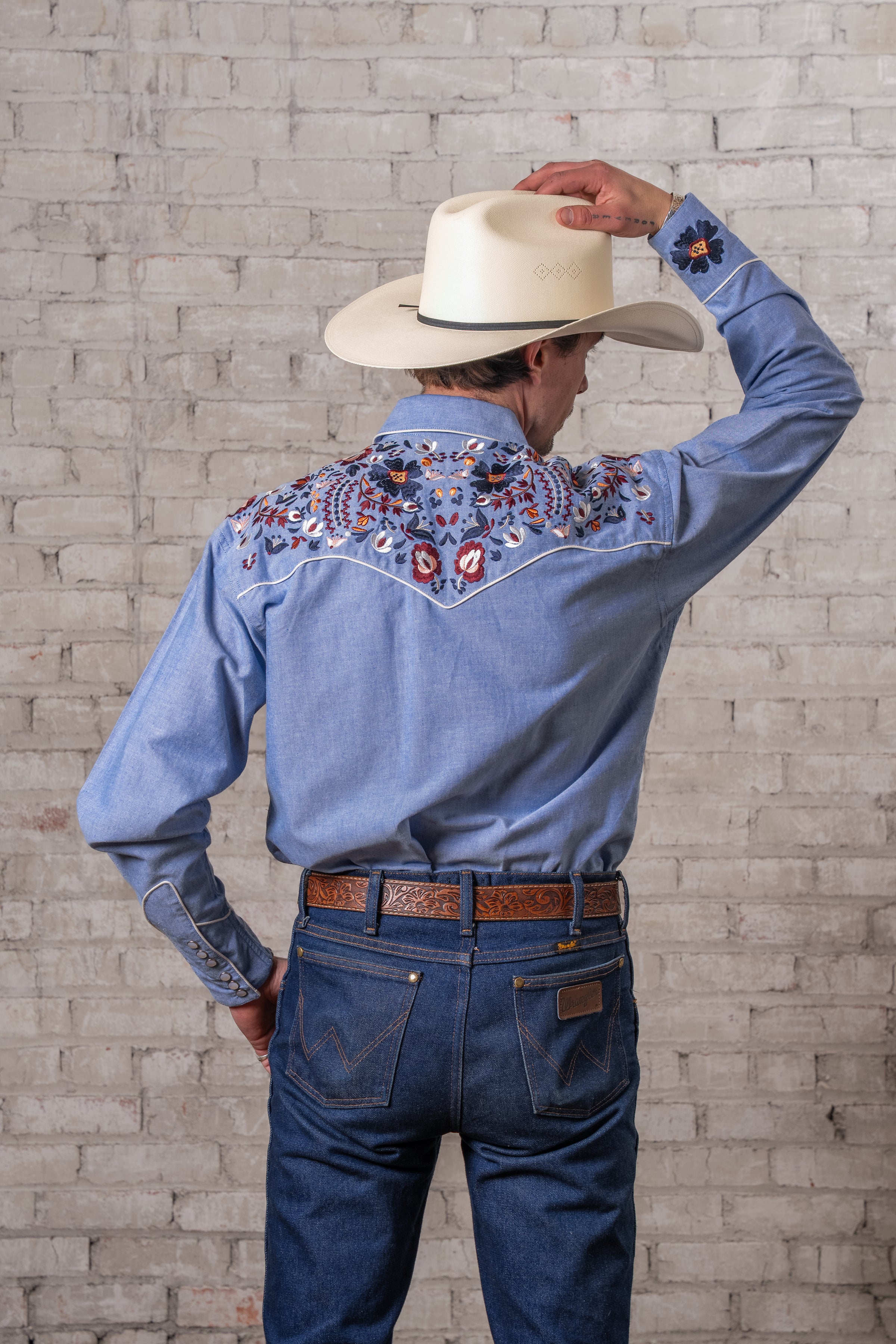 Men's Vintage Blue Floral Embroidered Western Shirt