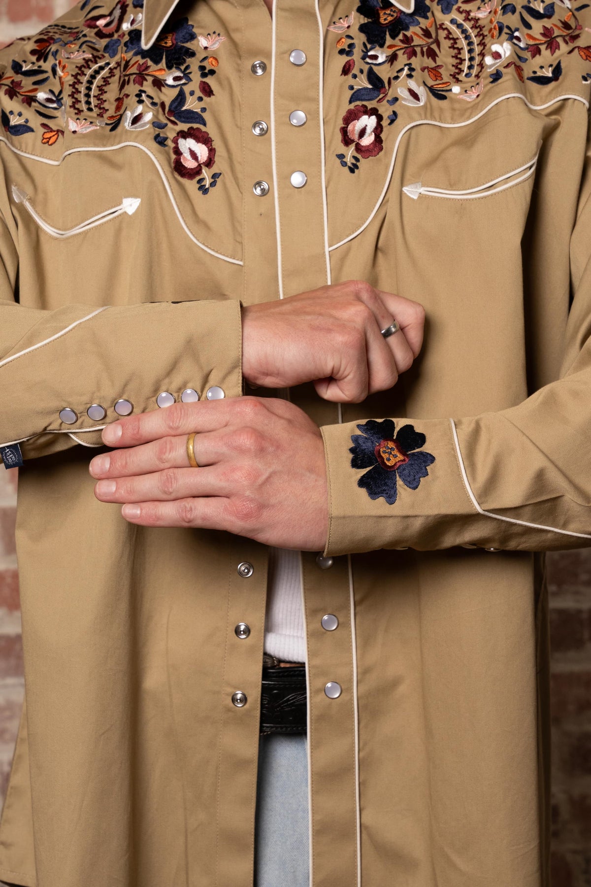 Men's Vintage Khaki Floral Embroidered Western Shirt