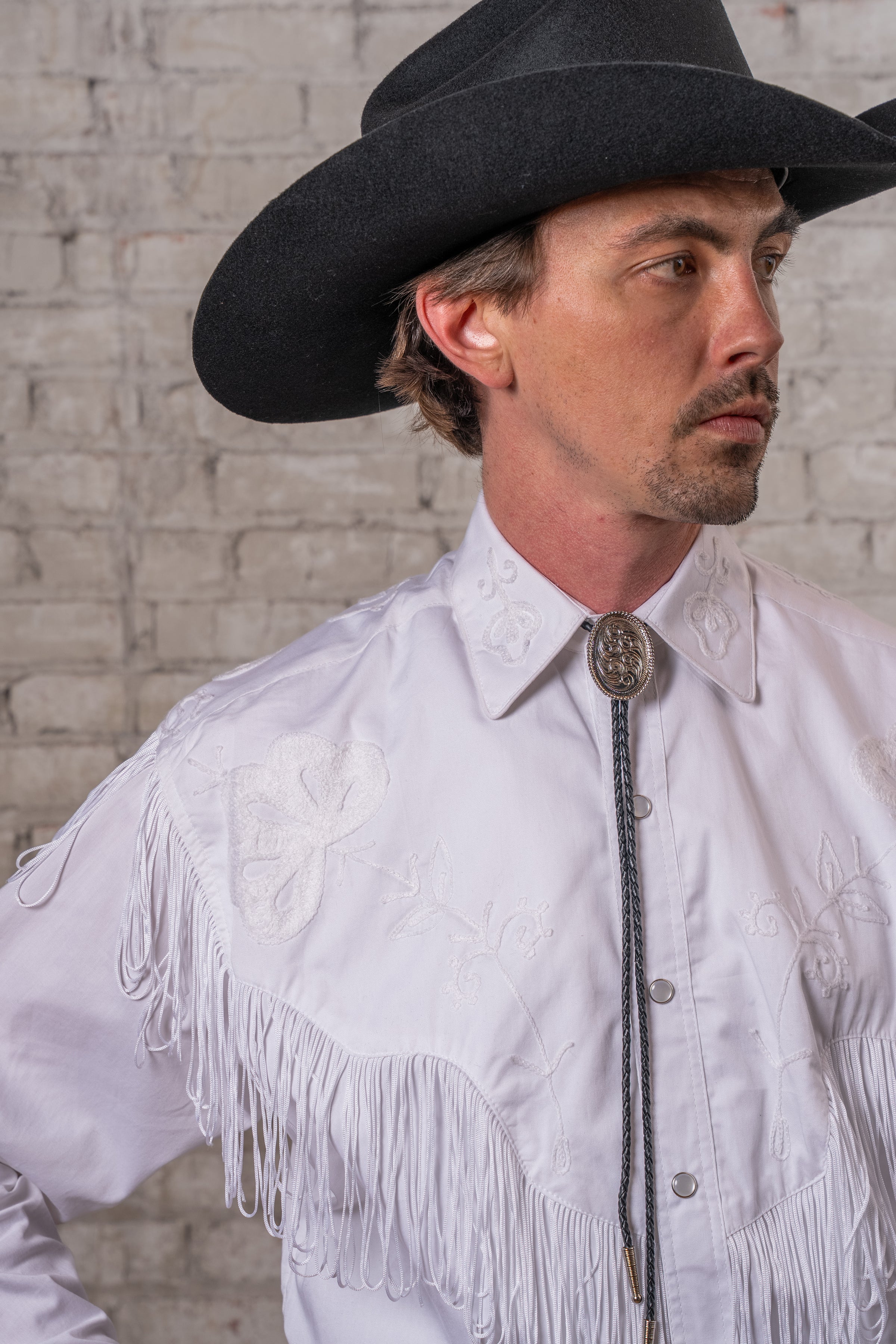 Men's Vintage White Fringe Embroidered Western Shirt