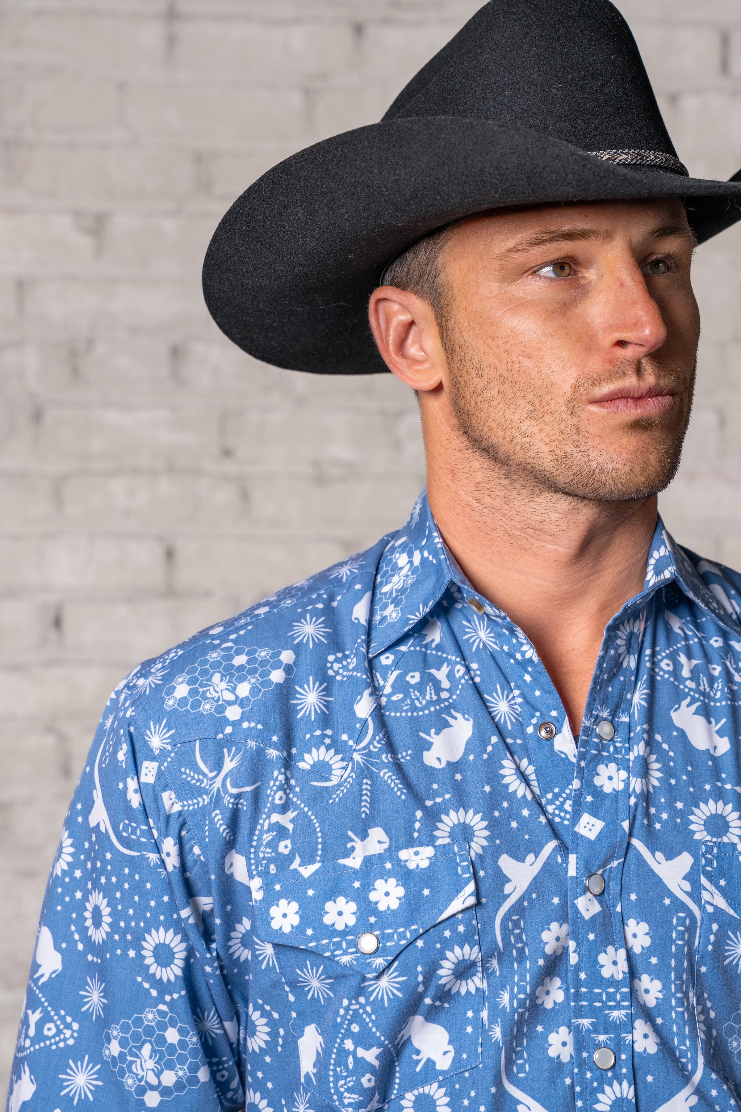 Men's Blue Bison Bandana Print Western Shirt