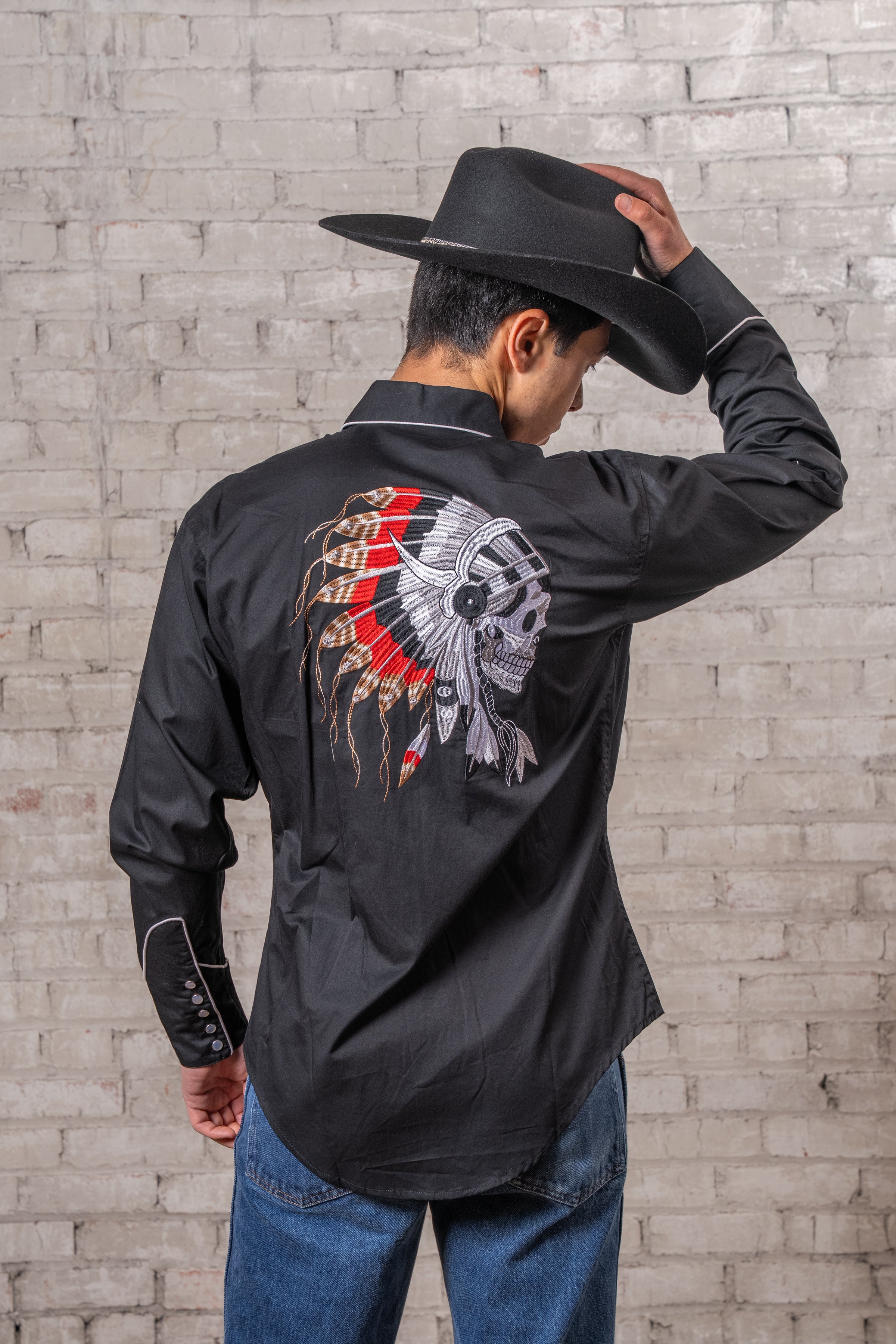 Men’s Chief Skulls Vintage Embroidered Western Shirt