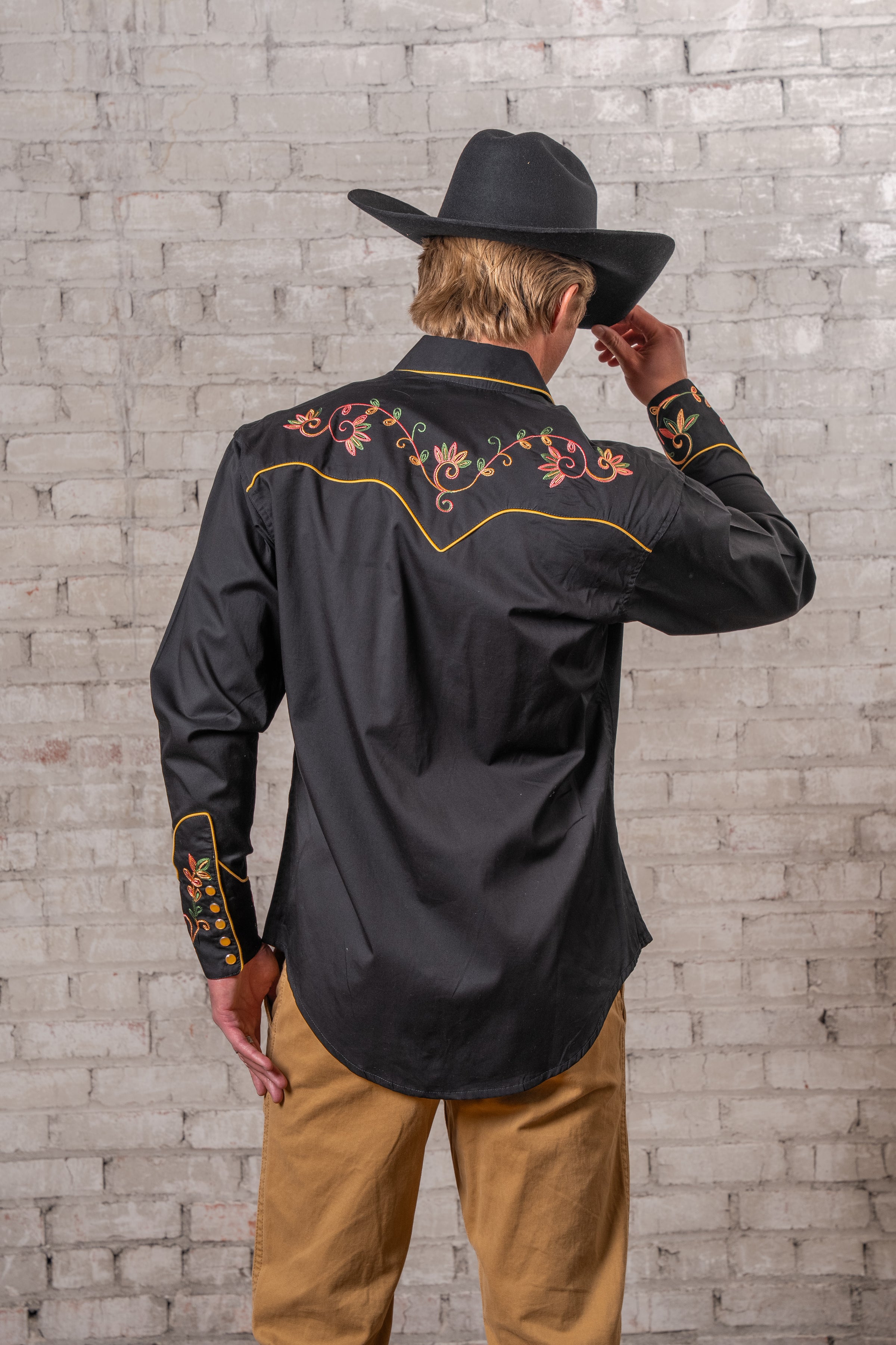 Men's Black Vintage Variegated Floral Embroidered Western Shirt