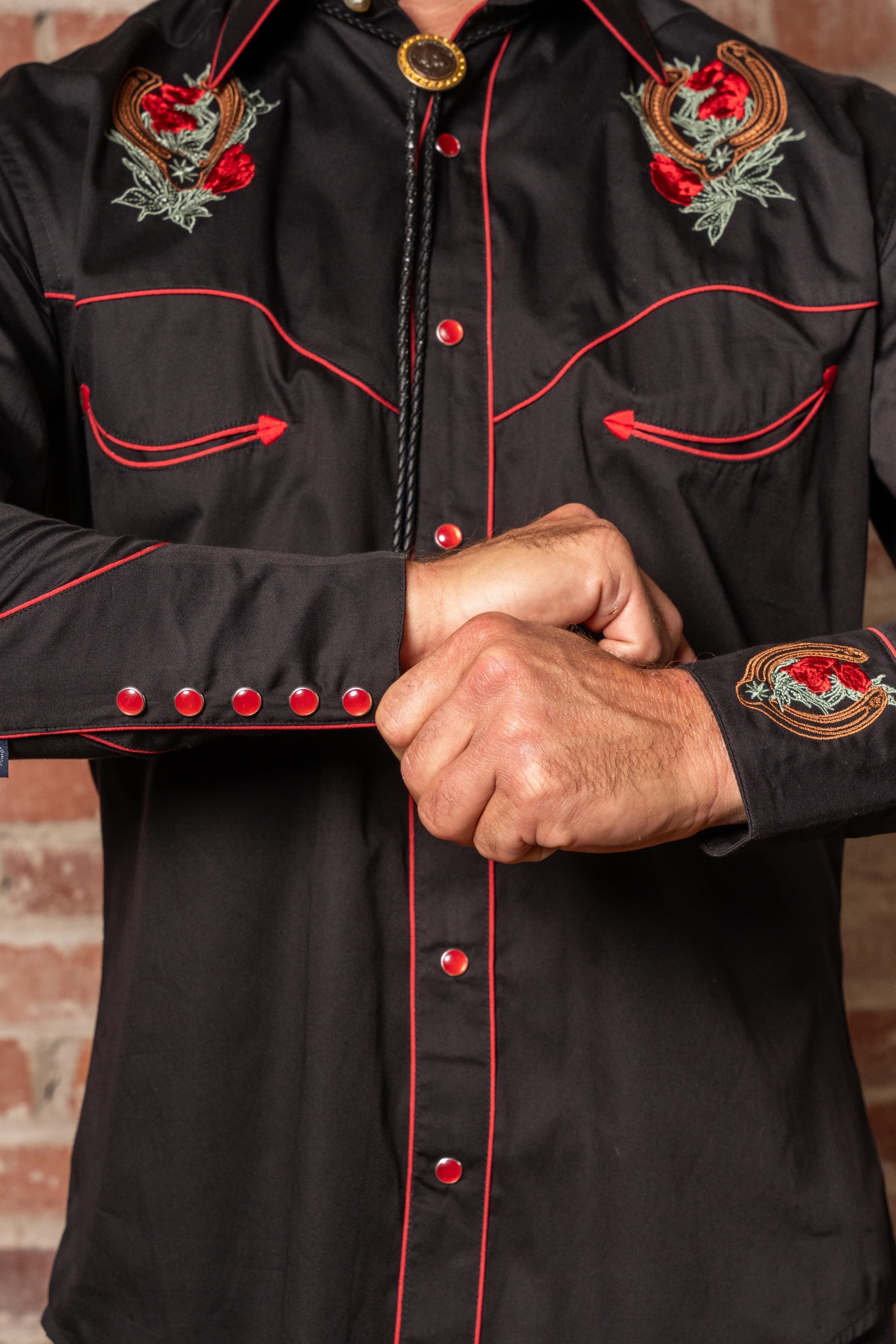 Men's Black Floral & Horseshoe Embroidered Western Shirt