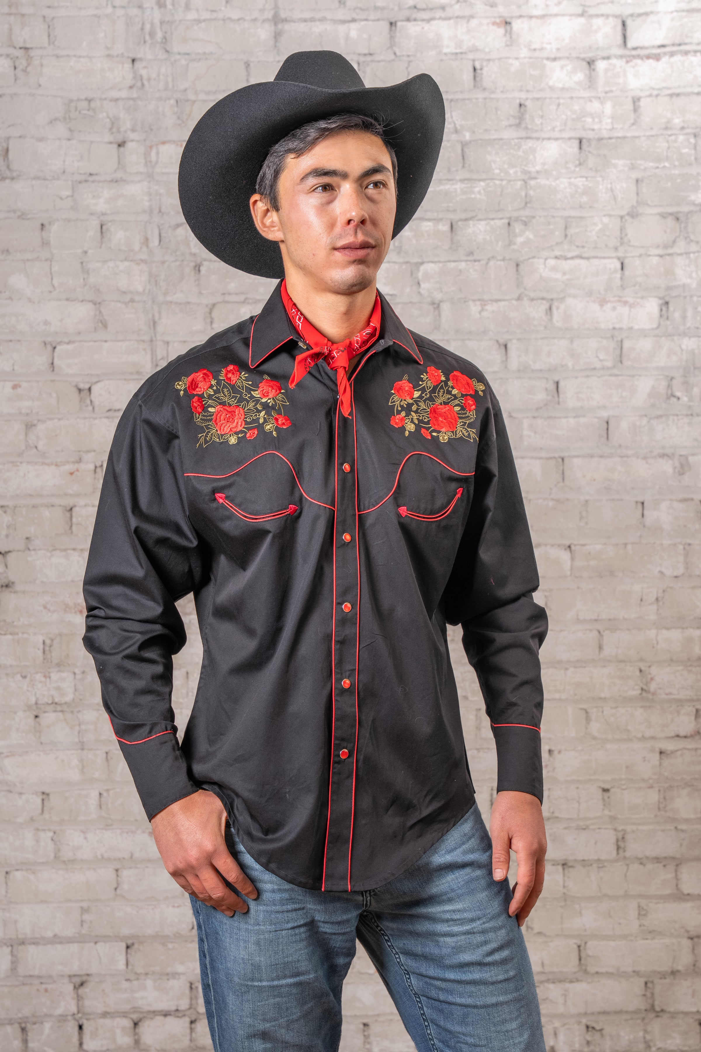Men's Black Red Roses & Steerhead Embroidered Western Shirt