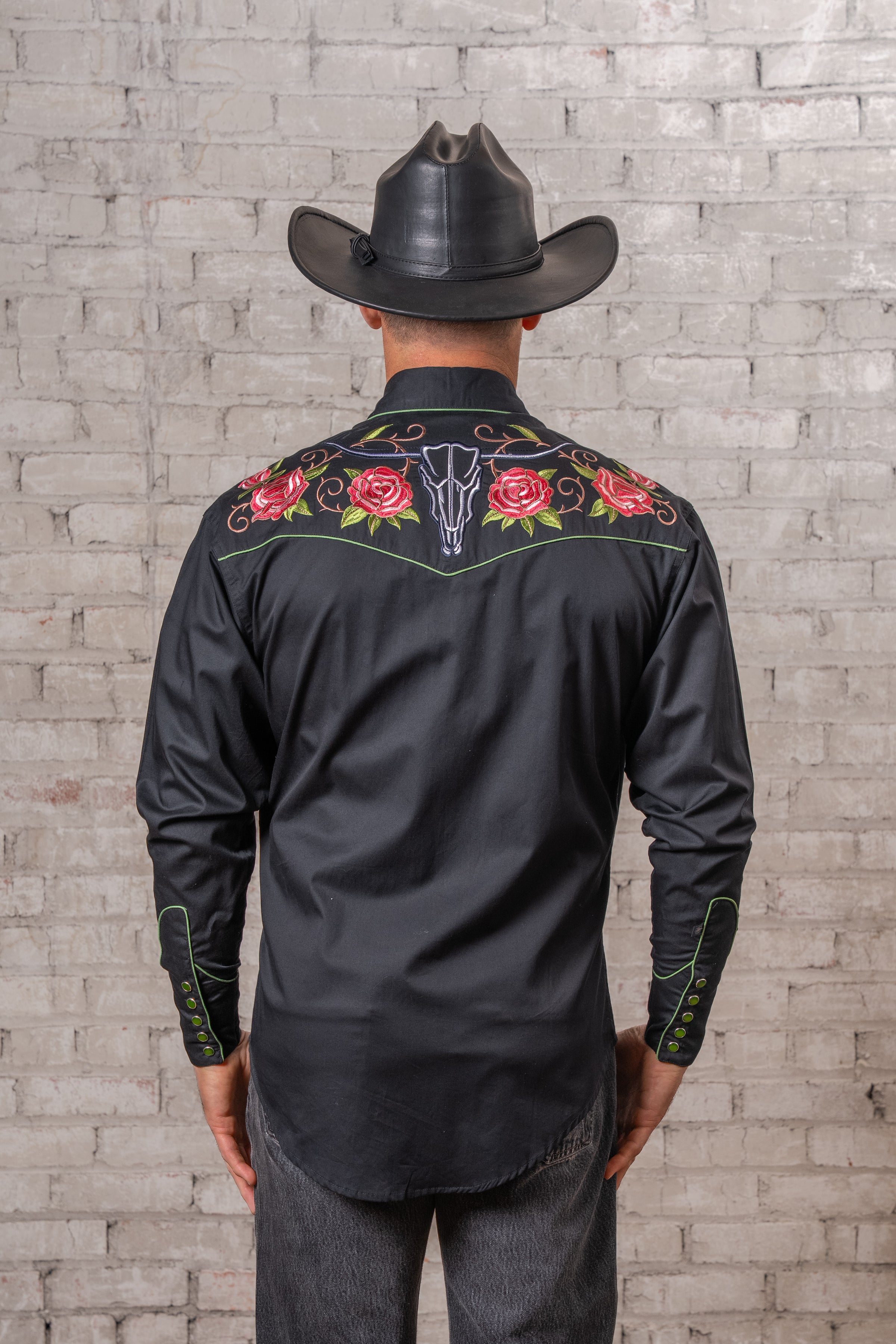 Men’s Black Steer Longhorn & Floral Embroidered Western Shirt