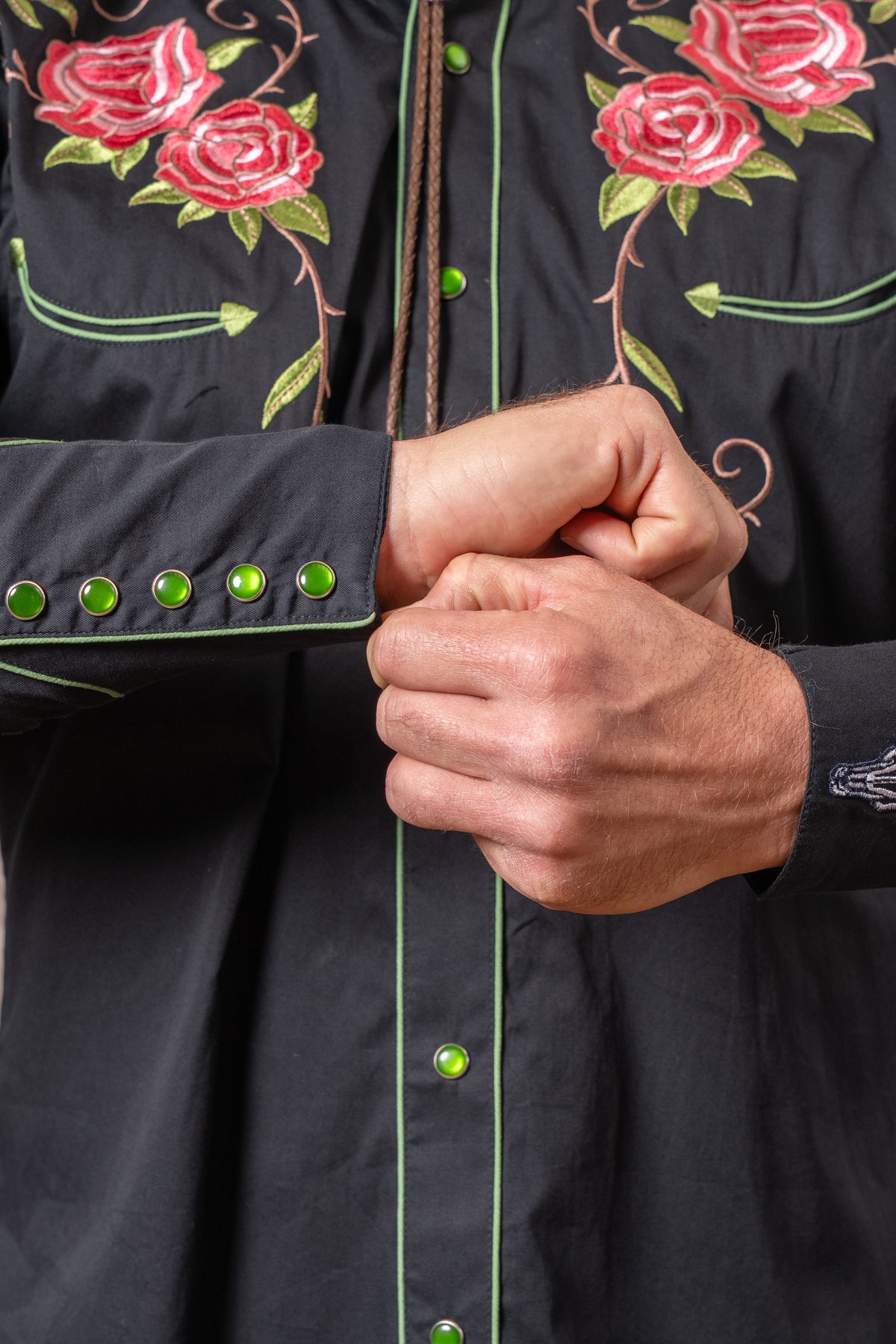 Men’s Black Steer Longhorn & Floral Embroidered Western Shirt