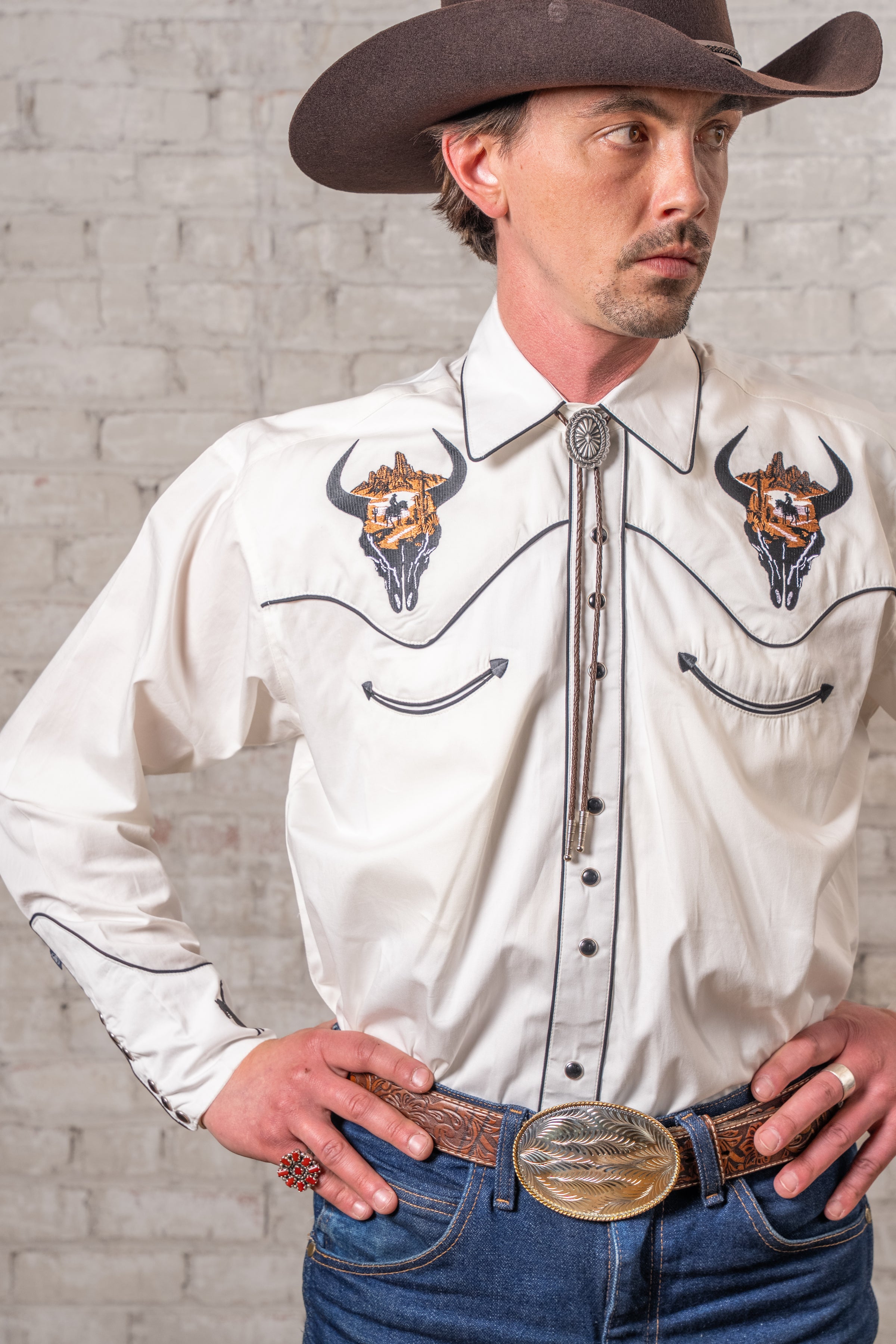 Men’s Ivory Bison Skull & Rider Embroidered Western Shirt