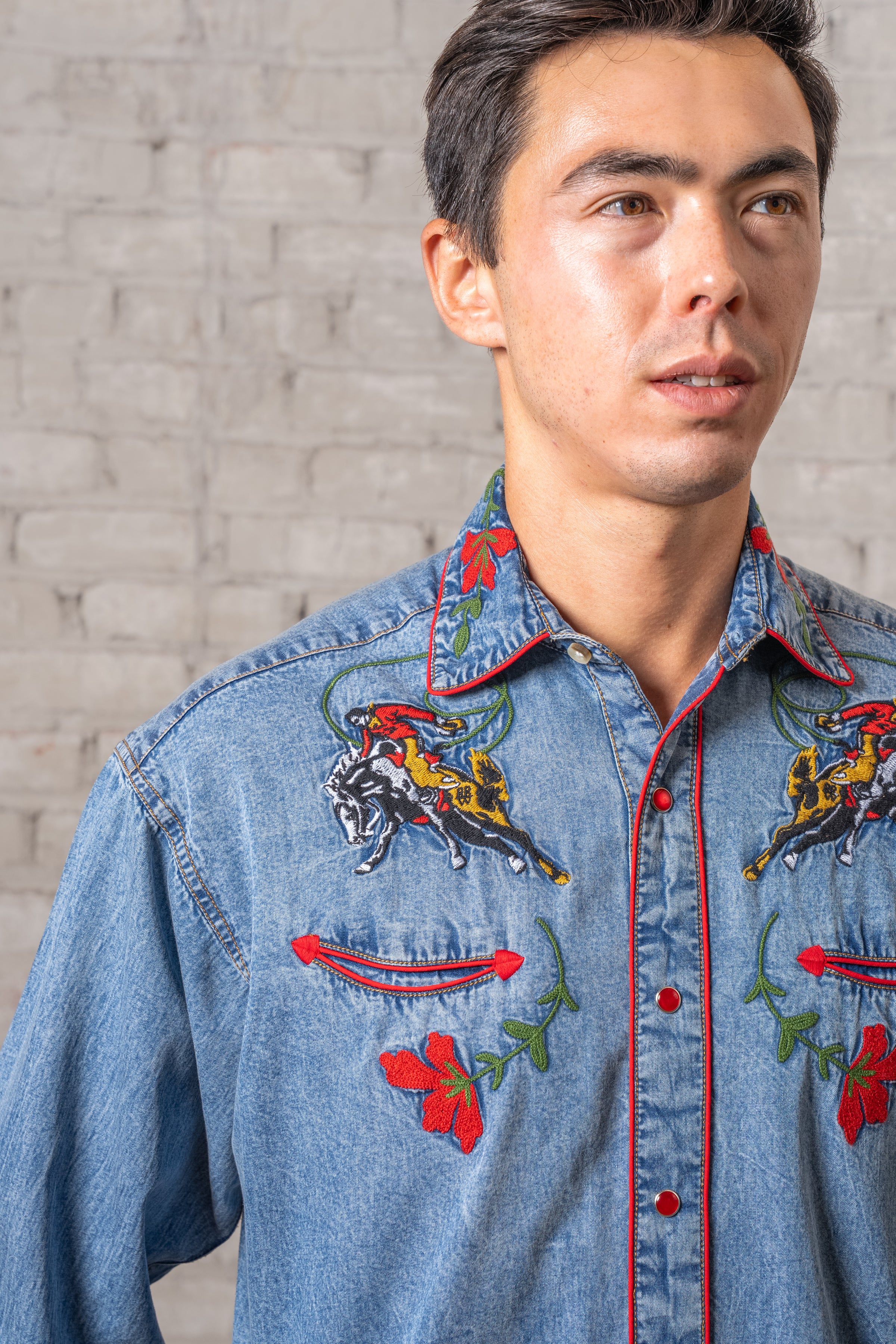 Men's Vintage Denim Bronc Embroidered Western Shirt