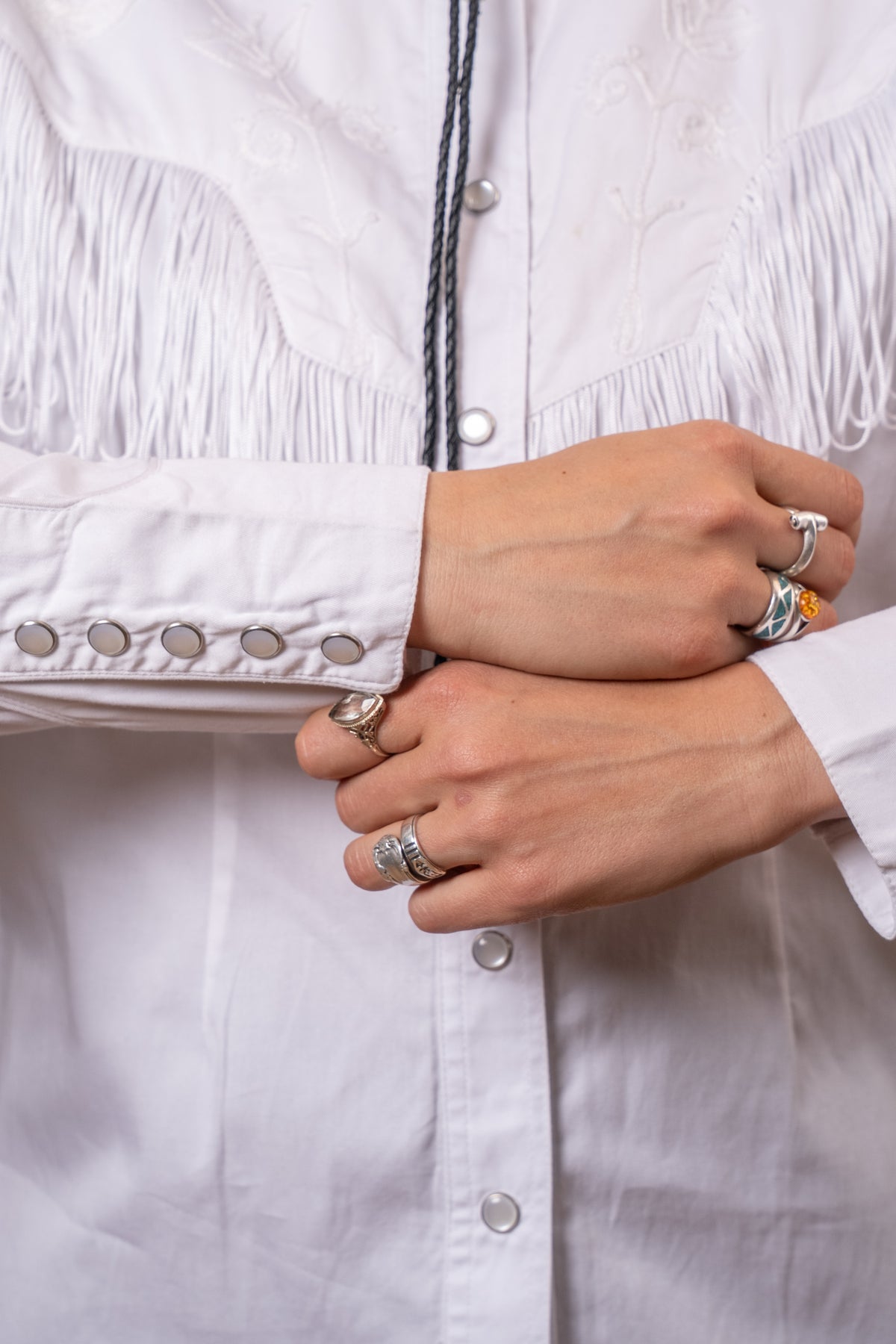 Women's Vintage White Fringe Embroidered Western Shirt