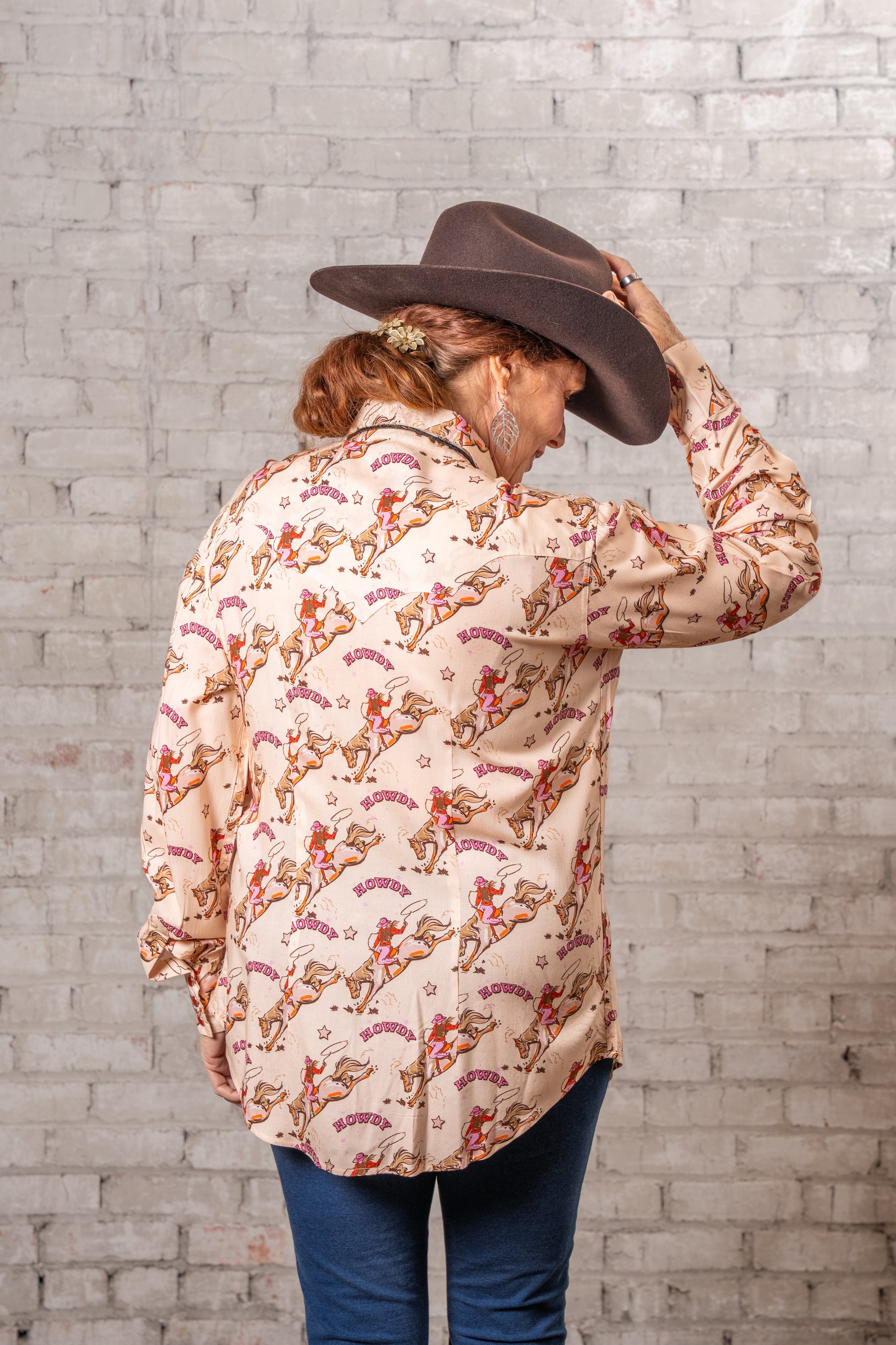 Women’s Howdy Print Western Shirt