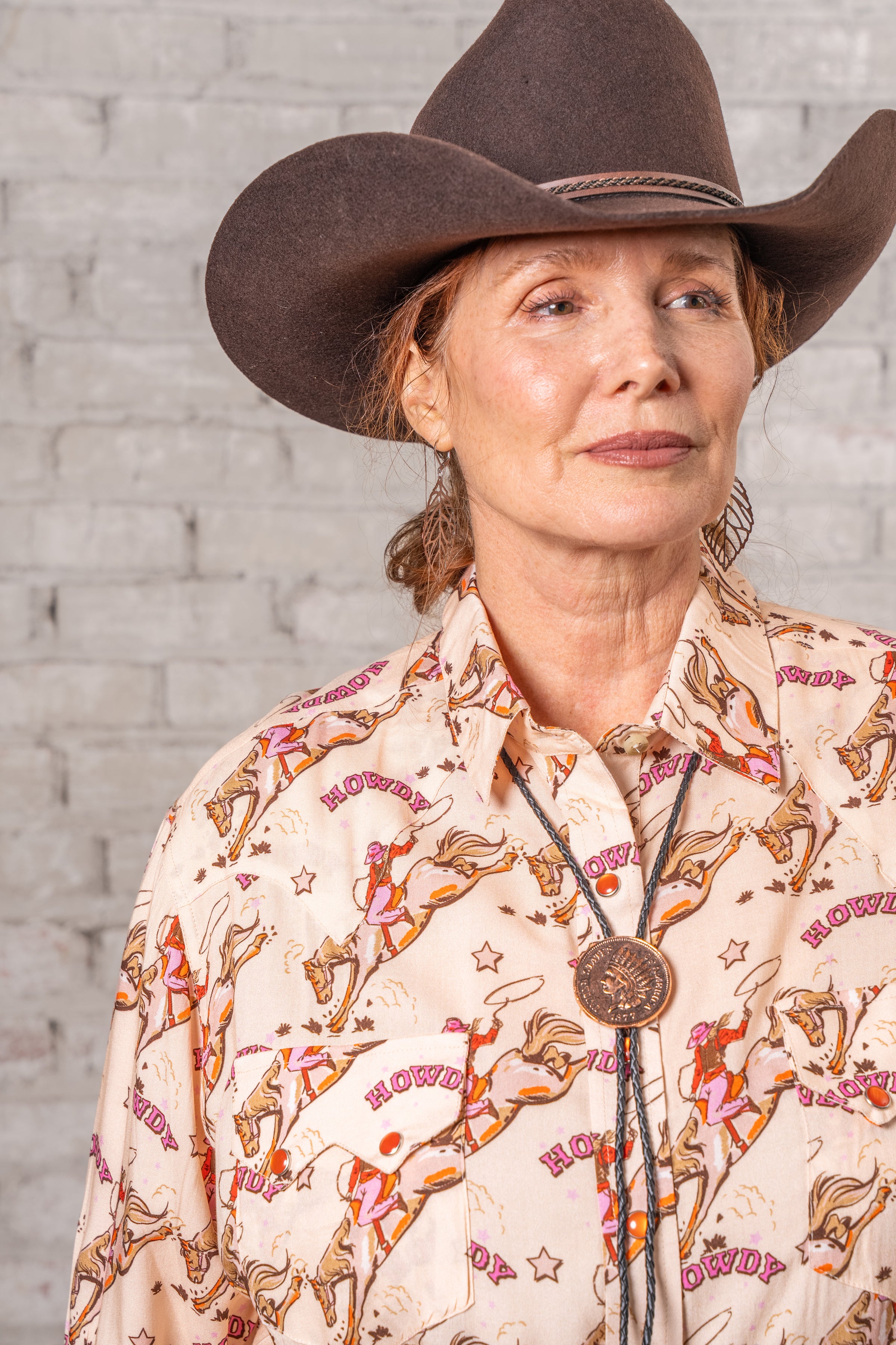 Women’s Howdy Print Western Shirt