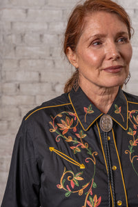 Women's Vintage Black Variegated Floral Embroidered Western Shirt