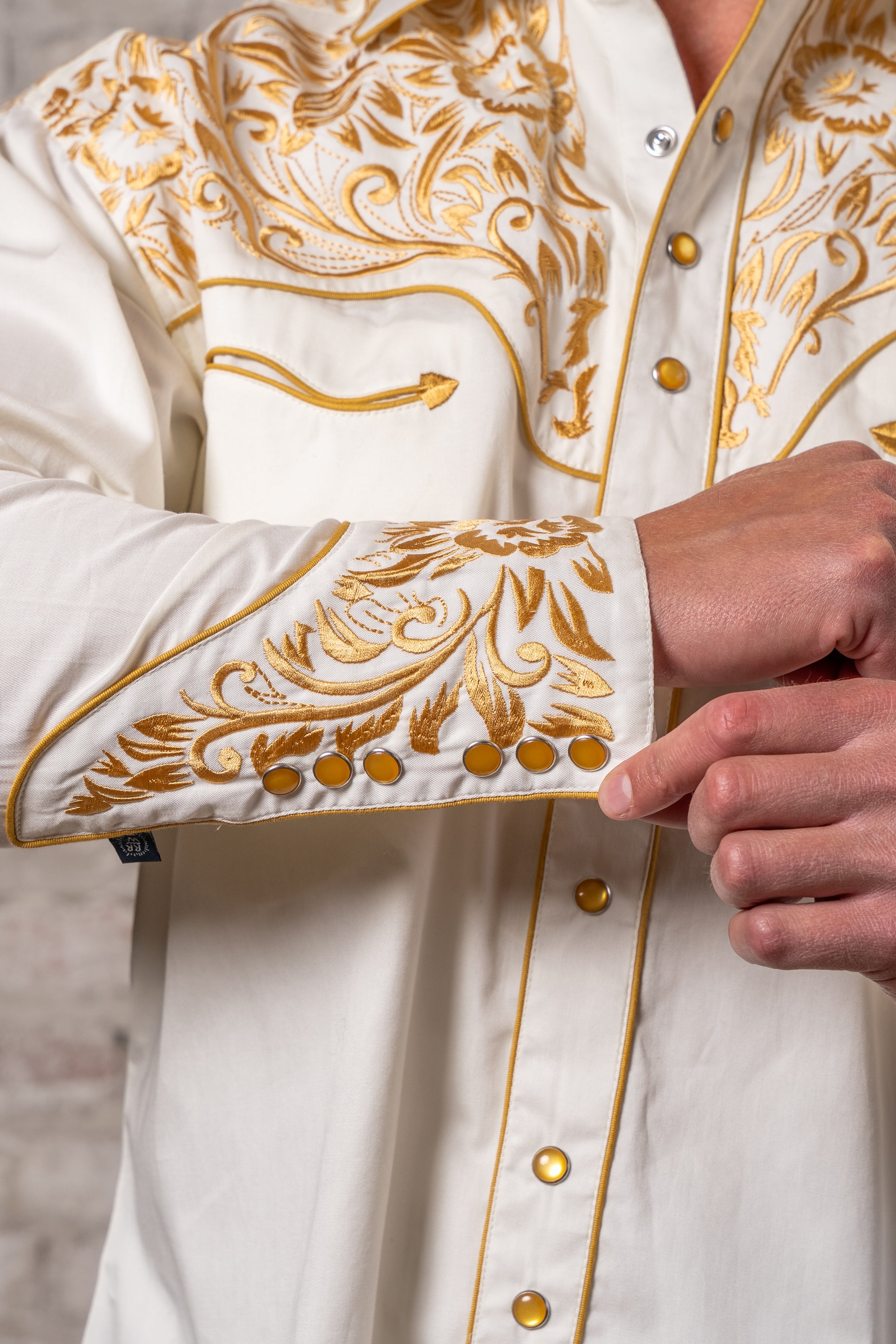 Men's Vintage Ivory and Gold Tooling Embroidered Western Shirt