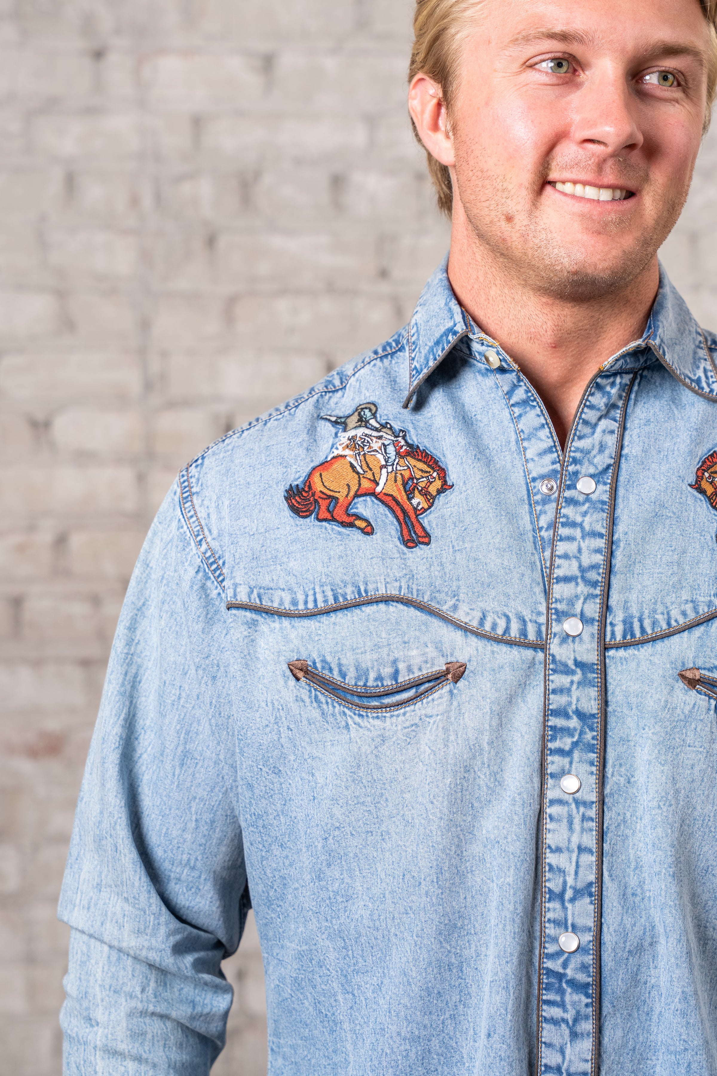 Men's Denim Iconic Bronc Embroidery Western Shirt