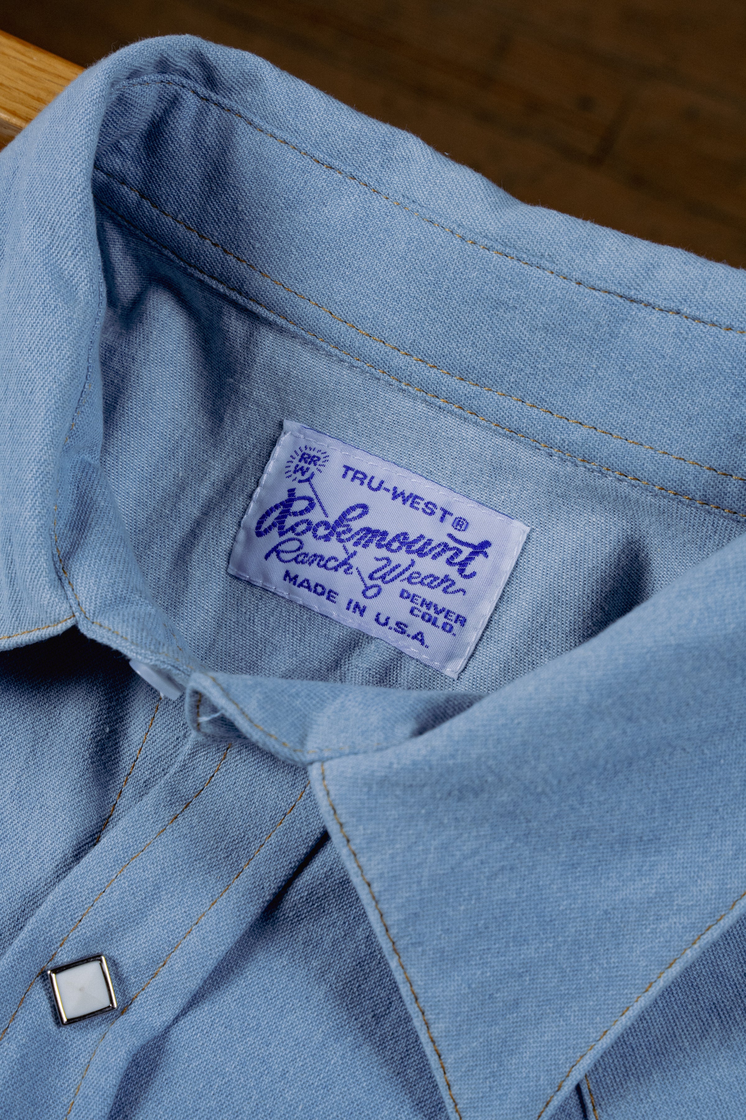 Men's Stonewashed Denim Sawtooth Western Shirt in Sky Blue