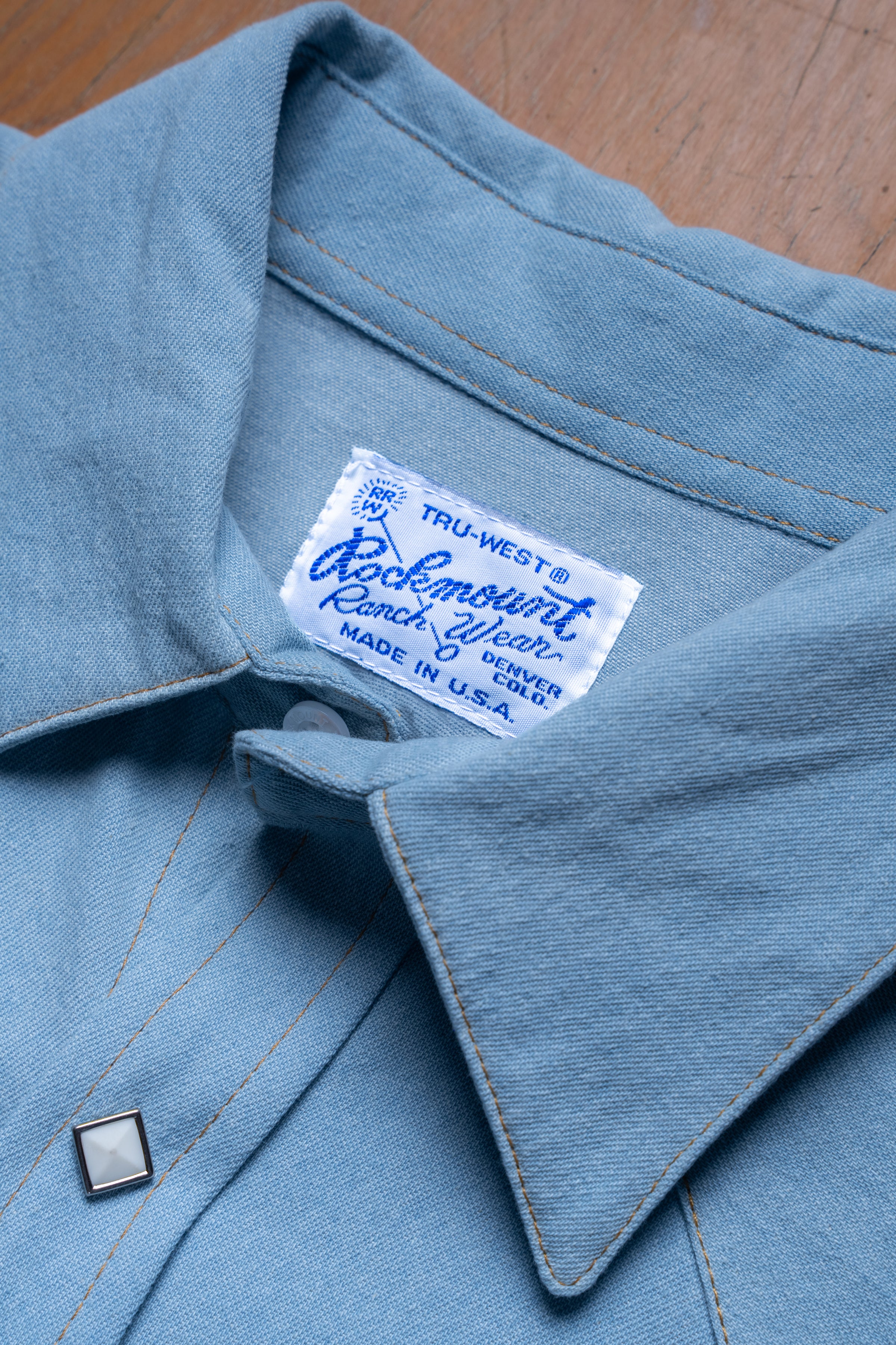 Women's Stonewashed Sky Blue Sawtooth Denim Western Shirt