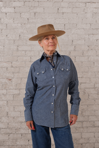 Women's Indigo Chambray Sawtooth Pocket Western Shirt